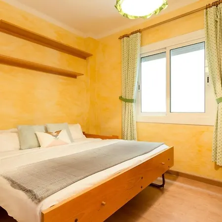 Apartment Comfortable 3bed With Amazing Views Over