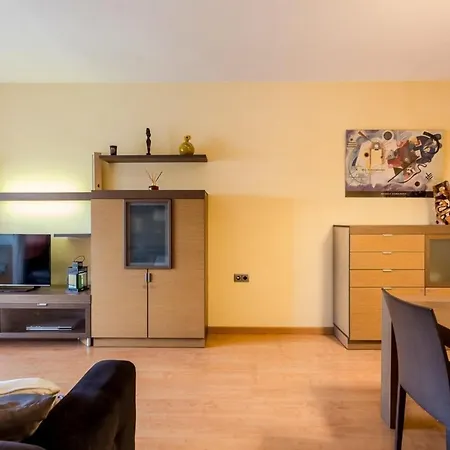 Comfortable 3bed With Amazing Views Over